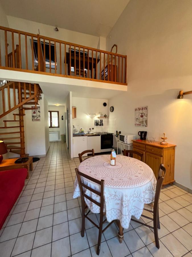 Appartement Oz Village Oz Eksteriør billede
